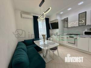 2-к квартира, вторичка, 63м2, 1/9 этаж