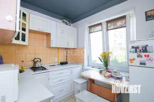 3-к квартира, вторичка, 59м2, 1/6 этаж