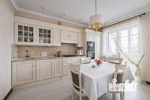 3-к квартира, вторичка, 102м2, 3/4 этаж