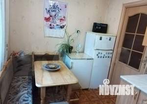 2-к квартира, вторичка, 54м2, 1/3 этаж