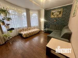 2-к квартира, вторичка, 61м2, 1/2 этаж