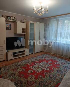 2-к квартира, вторичка, 61м2, 1/6 этаж