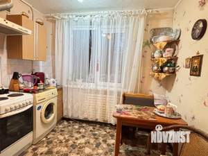 2-к квартира, вторичка, 50м2, 1/10 этаж