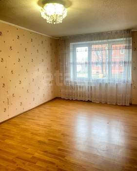 2-к квартира, вторичка, 48м2, 1/5 этаж