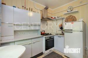 2-к квартира, вторичка, 50м2, 1/9 этаж