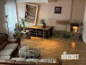 3-к квартира, вторичка, 100м2, 3/3 этаж