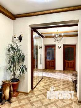 4-к квартира, вторичка, 130м2, 3/3 этаж