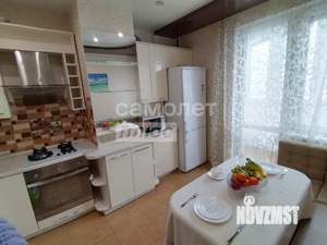 2-к квартира, вторичка, 61м2, 7/9 этаж