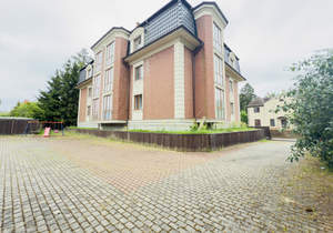 2-к квартира, вторичка, 68м2, 1/3 этаж