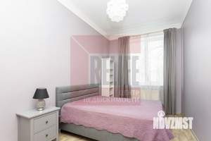 2-к квартира, вторичка, 64м2, 1/3 этаж