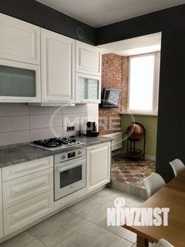 3-к квартира, вторичка, 90м2, 6/6 этаж