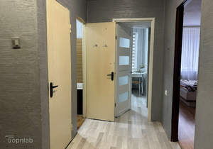 2-к квартира, вторичка, 52м2, 1/4 этаж