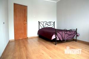 3-к квартира, вторичка, 74м2, 2/5 этаж