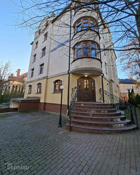 3-к квартира, вторичка, 99м2, 4/4 этаж