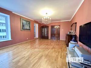 4-к квартира, вторичка, 137м2, 4/5 этаж