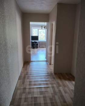 3-к квартира, вторичка, 52м2, 3/5 этаж