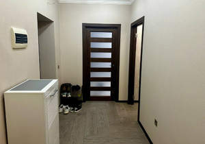 3-к квартира, вторичка, 82м2, 1/10 этаж