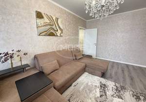 2-к квартира, вторичка, 62м2, 9/10 этаж