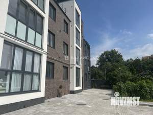 2-к квартира, вторичка, 100м2, 4/5 этаж