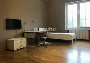 4-к квартира, вторичка, 136м2, 3/3 этаж