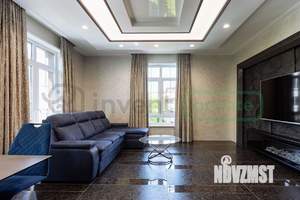 4-к квартира, вторичка, 180м2, 4/4 этаж