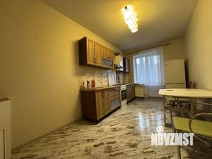 2-к квартира, вторичка, 61м2, 4/5 этаж