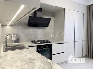 3-к квартира, вторичка, 85м2, 1/3 этаж