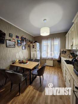 3-к квартира, вторичка, 107м2, 2/2 этаж