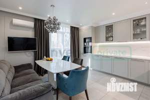 3-к квартира, вторичка, 102м2, 1/10 этаж