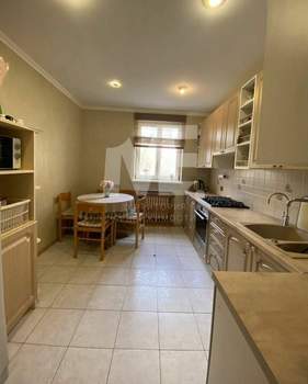 3-к квартира, вторичка, 90м2, 2/3 этаж