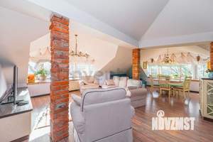 3-к квартира, вторичка, 105м2, 5/5 этаж