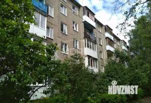 3-к квартира, вторичка, 58м2, 2/5 этаж