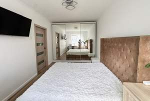 3-к квартира, вторичка, 74м2, 1/5 этаж