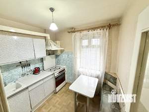 1-к квартира, вторичка, 32м2, 3/5 этаж