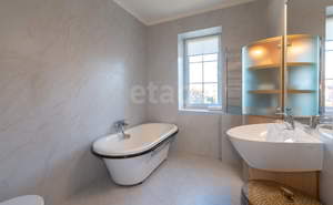 2-к квартира, вторичка, 70м2, 2/3 этаж