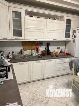 3-к квартира, вторичка, 101м2, 3/5 этаж