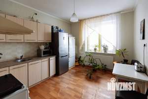2-к квартира, вторичка, 67м2, 10/16 этаж