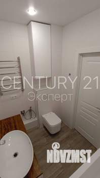 2-к квартира, вторичка, 63м2, 9/9 этаж