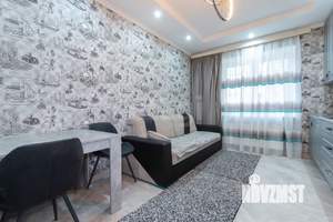 2-к квартира, вторичка, 60м2, 1/10 этаж