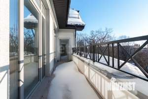 2-к квартира, вторичка, 100м2, 4/5 этаж