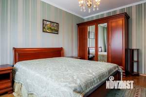 3-к квартира, вторичка, 100м2, 3/5 этаж