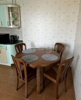 3-к квартира, вторичка, 84м2, 9/10 этаж