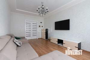 2-к квартира, вторичка, 70м2, 7/10 этаж