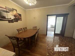 4-к квартира, вторичка, 170м2, 1/3 этаж