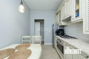 2-к квартира, вторичка, 54м2, 1/3 этаж