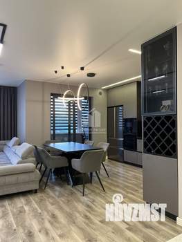 3-к квартира, вторичка, 99м2, 1/13 этаж