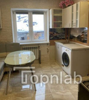 2-к квартира, вторичка, 45м2, 1/2 этаж