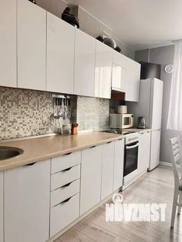 2-к квартира, вторичка, 63м2, 13/16 этаж
