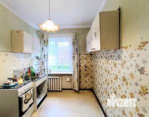2-к квартира, вторичка, 54м2, 1/4 этаж