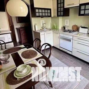 3-к квартира, вторичка, 65м2, 5/5 этаж